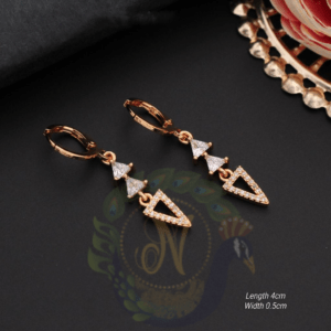 Boucles d’oreilles - Créoles - Triangle avec Diamant