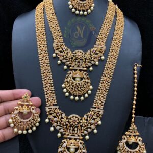 Colliers - Ensemble de Bijoux HJS